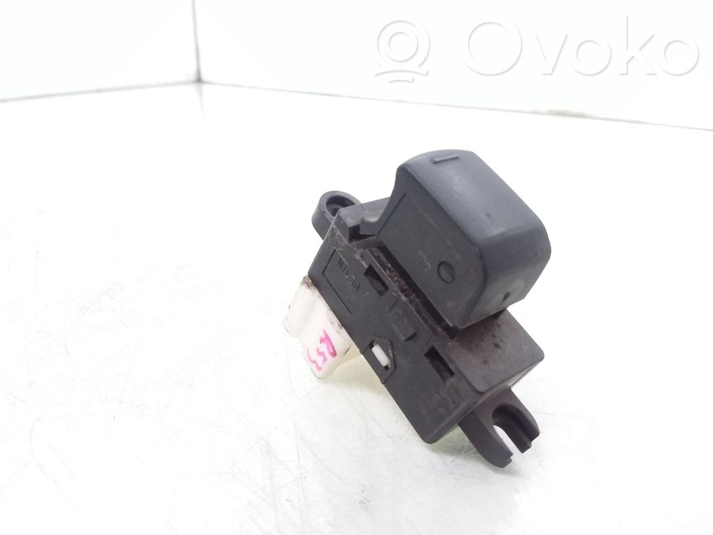 Subaru Forester SH Electric window control switch 