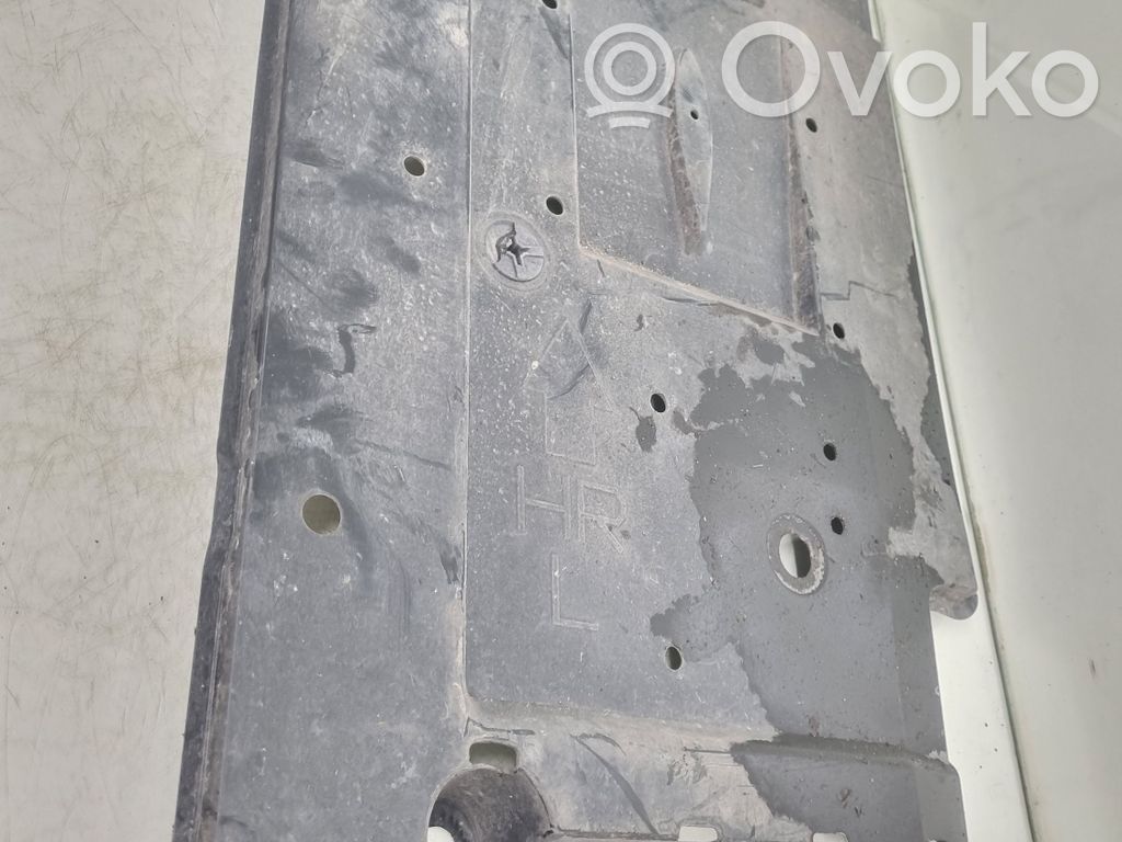 Toyota Auris E180 Protecție centrală motor 
