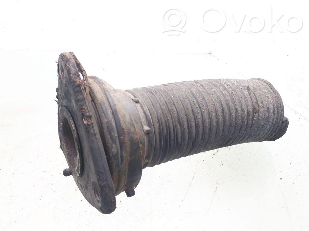 Mazda 5 Coil spring mount 