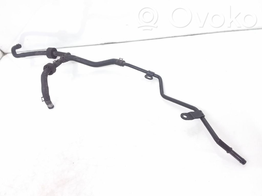 Volkswagen PASSAT B7 Conductă/furtun lichid de răcire motor 