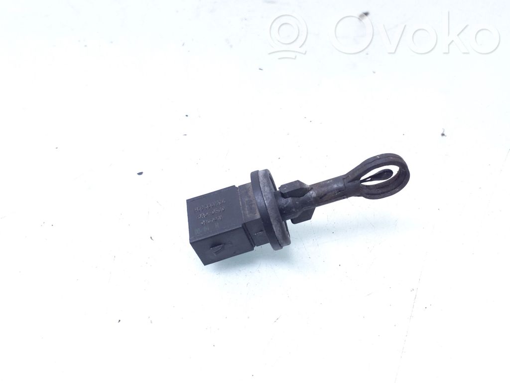 Senzor temperatură interioară   8E0820539