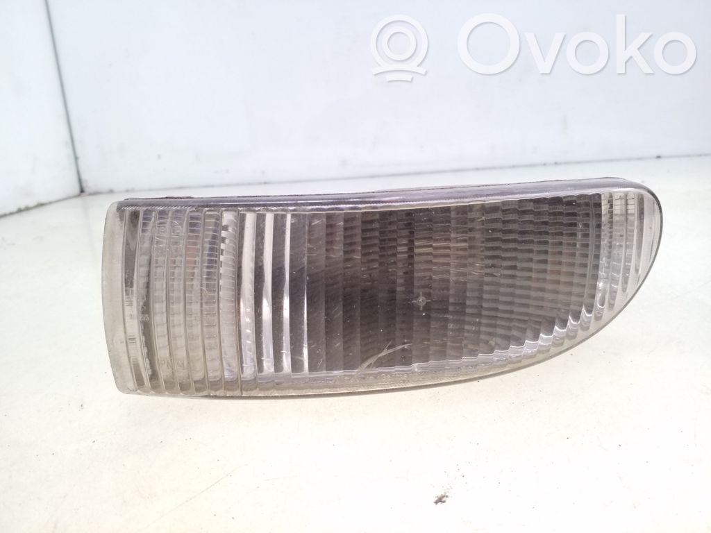 Ford Scorpio Front indicator light 