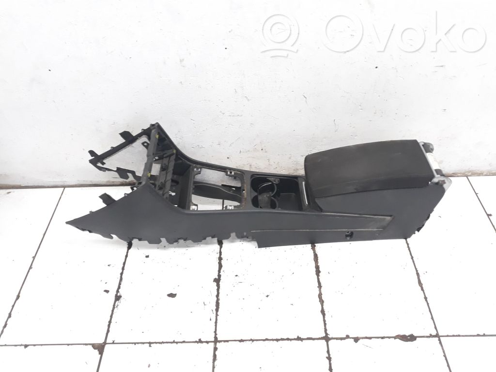Volkswagen PASSAT B6 Center console 