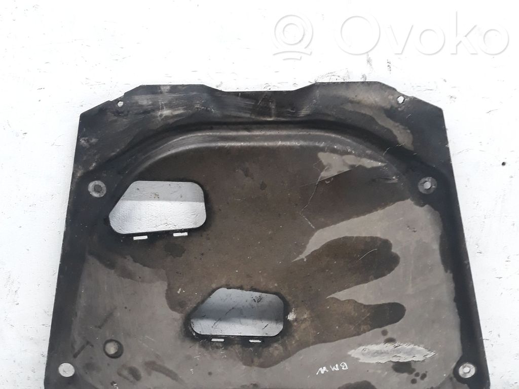 BMW X5 E53 Engine splash shield/under tray 