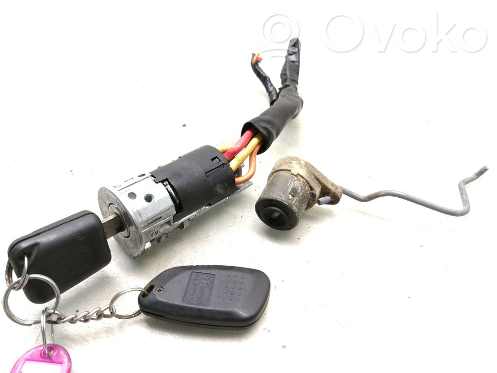 Renault Laguna I Ignition lock 