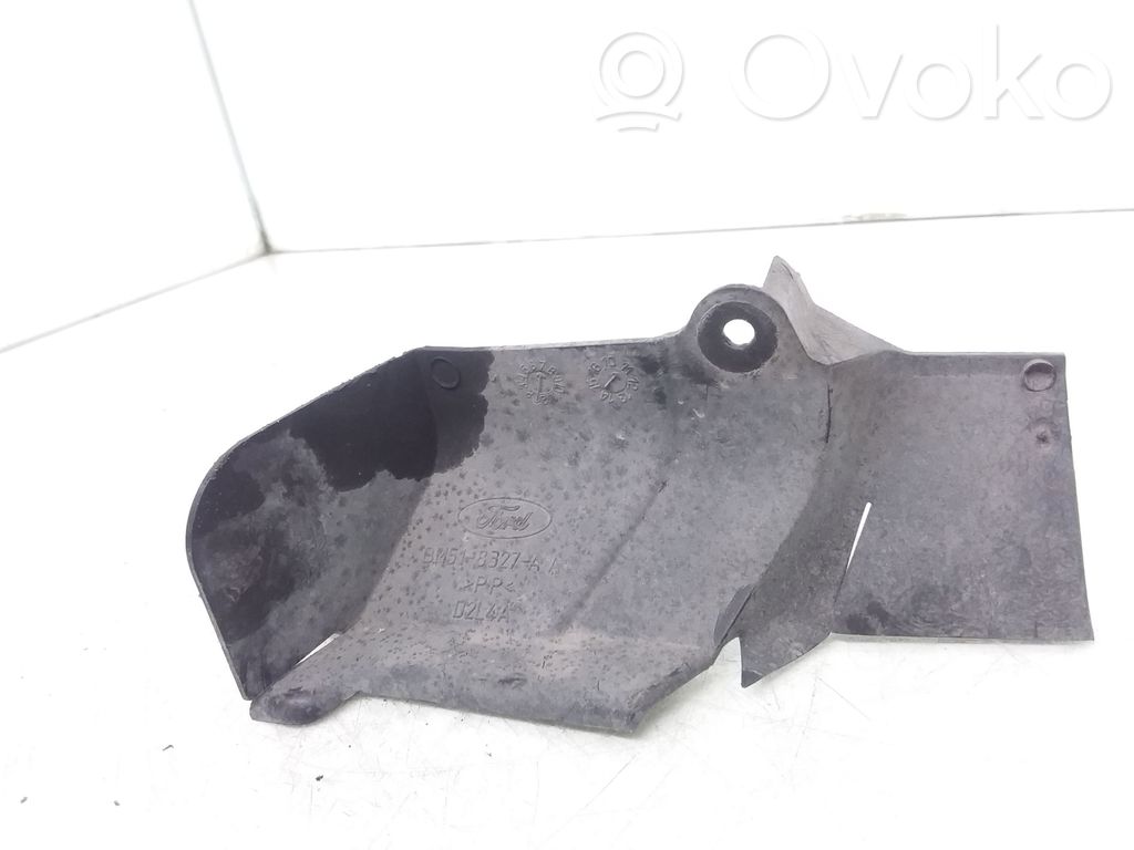 Ford Focus Wlot / Kanał powietrza intercoolera 