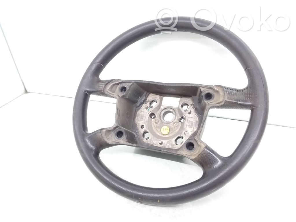 Ohjauspyörä   7H0419091C