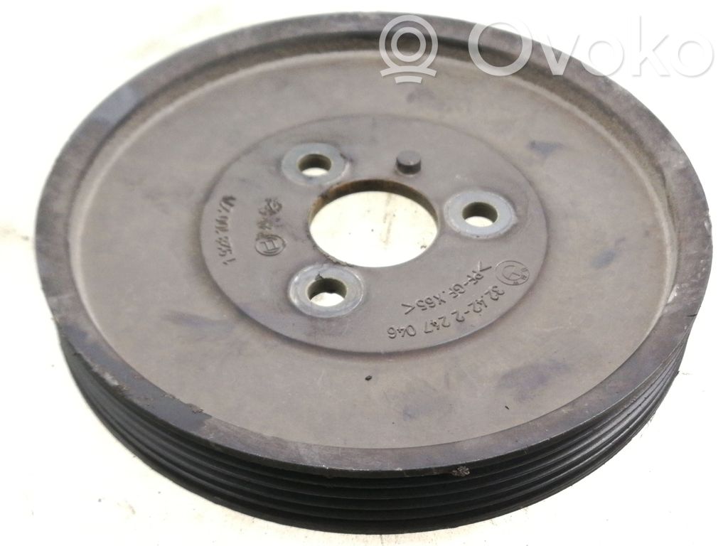 BMW 5 E39 Power steering pump pulley 