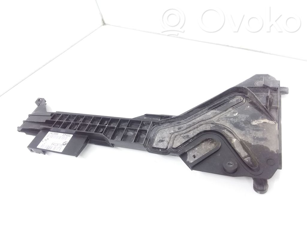 BMW X3 E83 Radiator trim 
