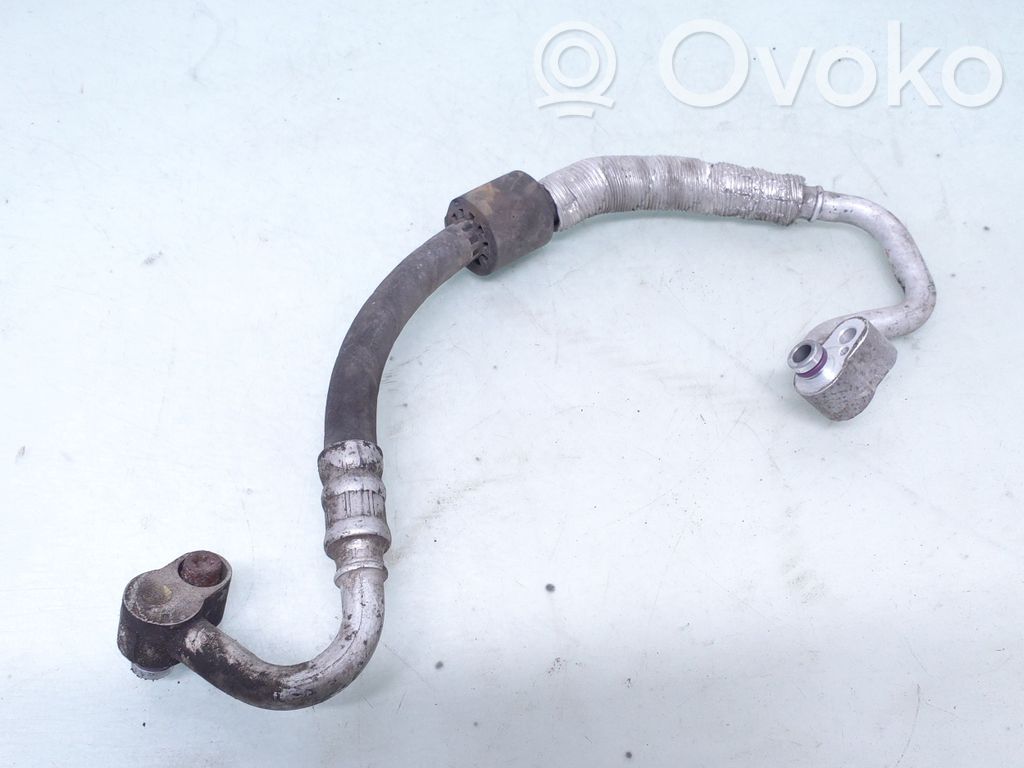 Ilmastointilaitteen putki (A/C)   1K0820721BQ