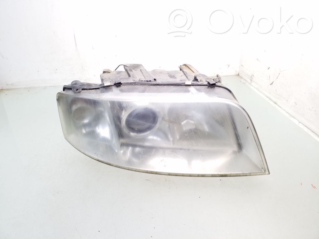 Audi A6 S6 C5 4B Scheinwerfer 