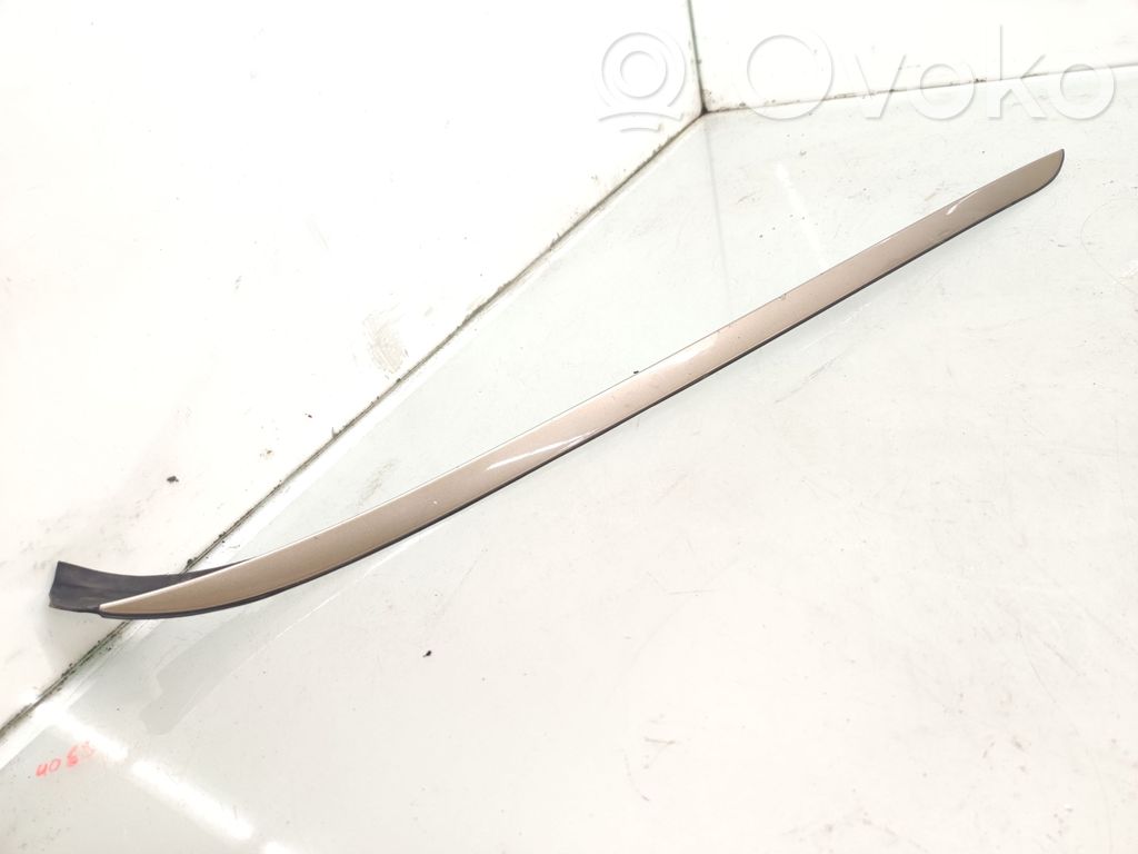 BMW 3 E90 E91 Windshield trim 