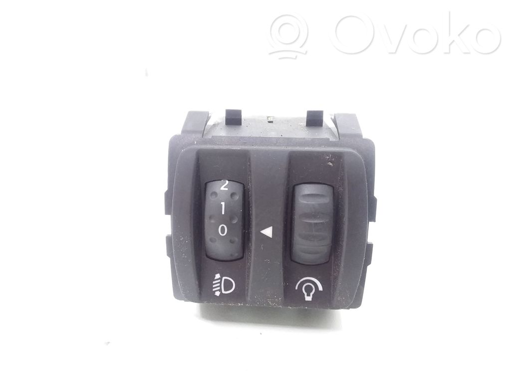Renault Megane II Headlight level height control switch 