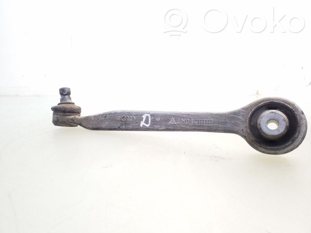 Audi A4 S4 B7 8E 8H Dolny wahacz przedni 