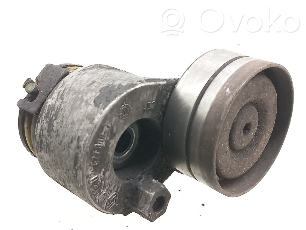 Volvo S40, V40 Diržo įtempėjas 