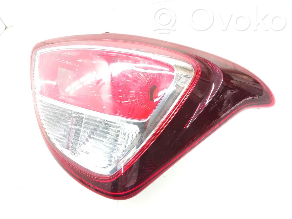 Hyundai i10 Aizmugurējais lukturis virsbūvē 