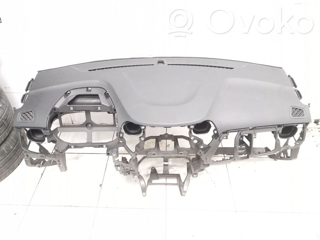 Hyundai i10 Panelė 