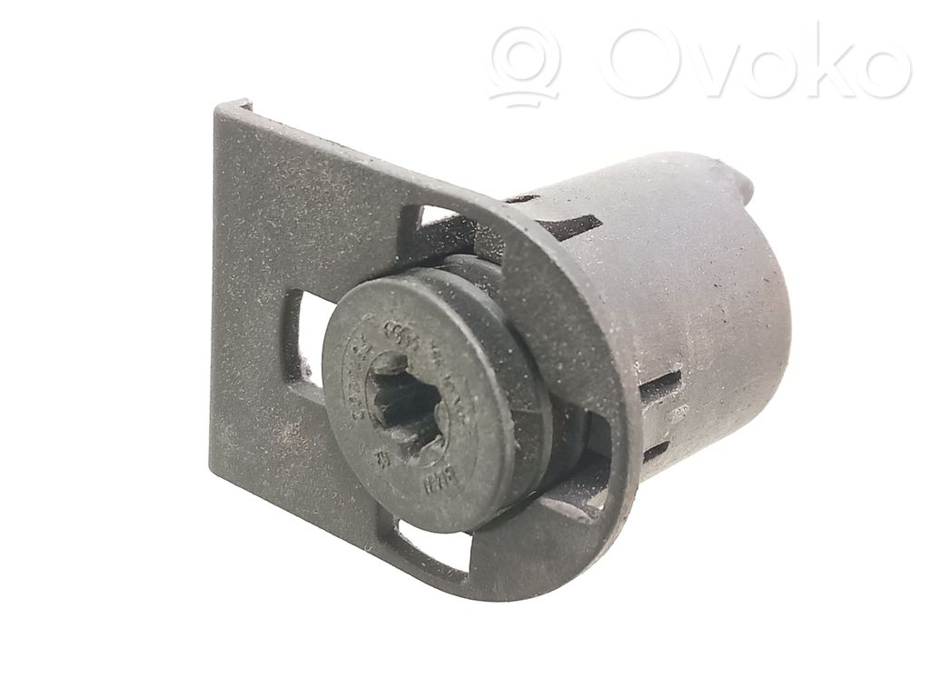 BMW 1 E81 E87 Suport radiator 