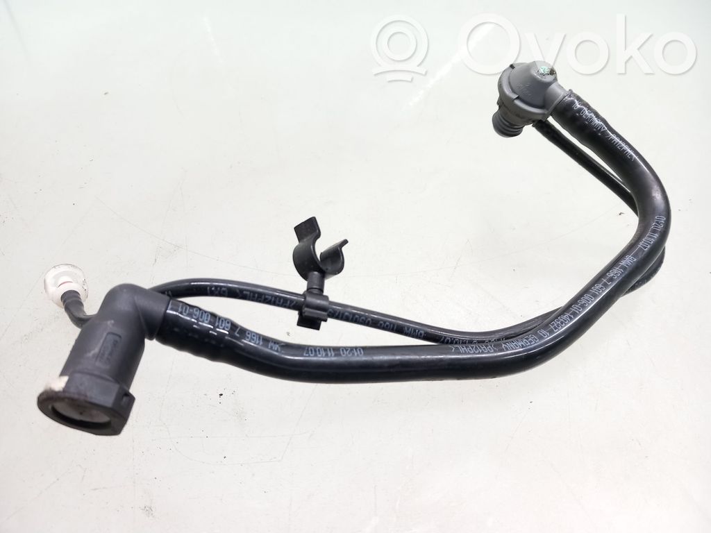BMW 1 E81 E87 Caurulīte (-es) / šļūtene (-es) 