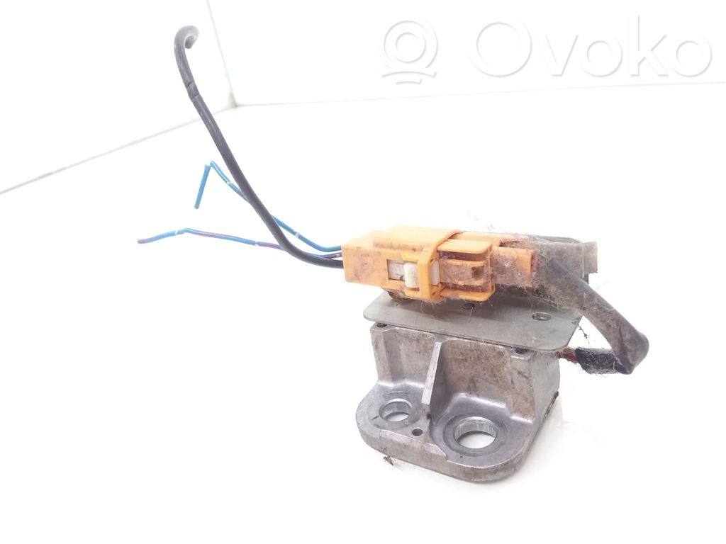Nissan Primera Airbagsensor Crashsensor Drucksensor 