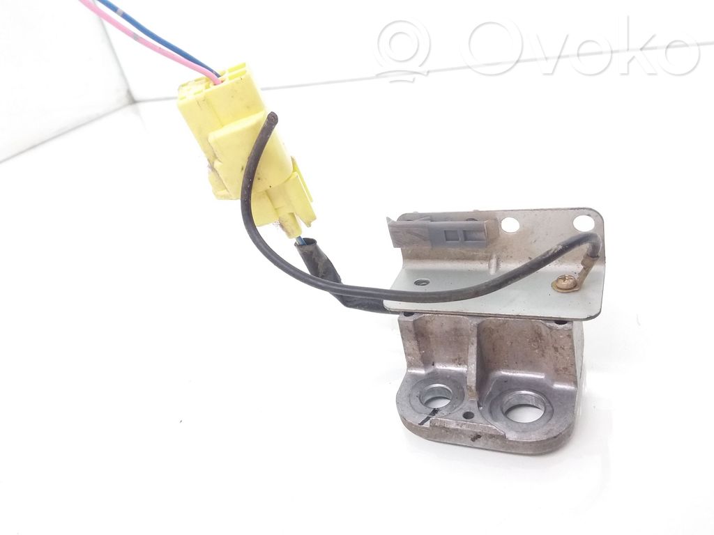 Nissan Primera Airbagsensor Crashsensor Drucksensor 
