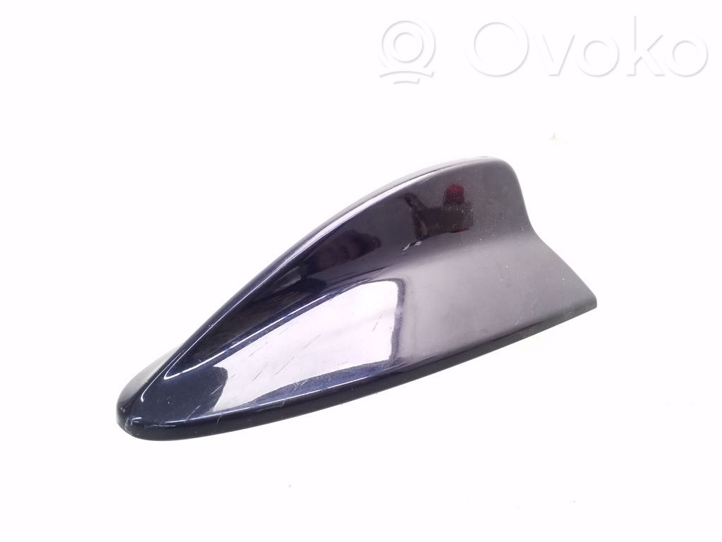 BMW 3 E90 E91 Kattoantennin (GPS) suoja 
