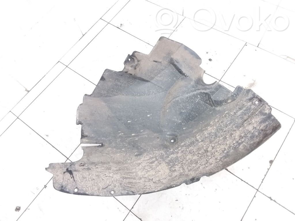 Mercedes-Benz Sprinter W906 Rivestimento paraspruzzi passaruota anteriore