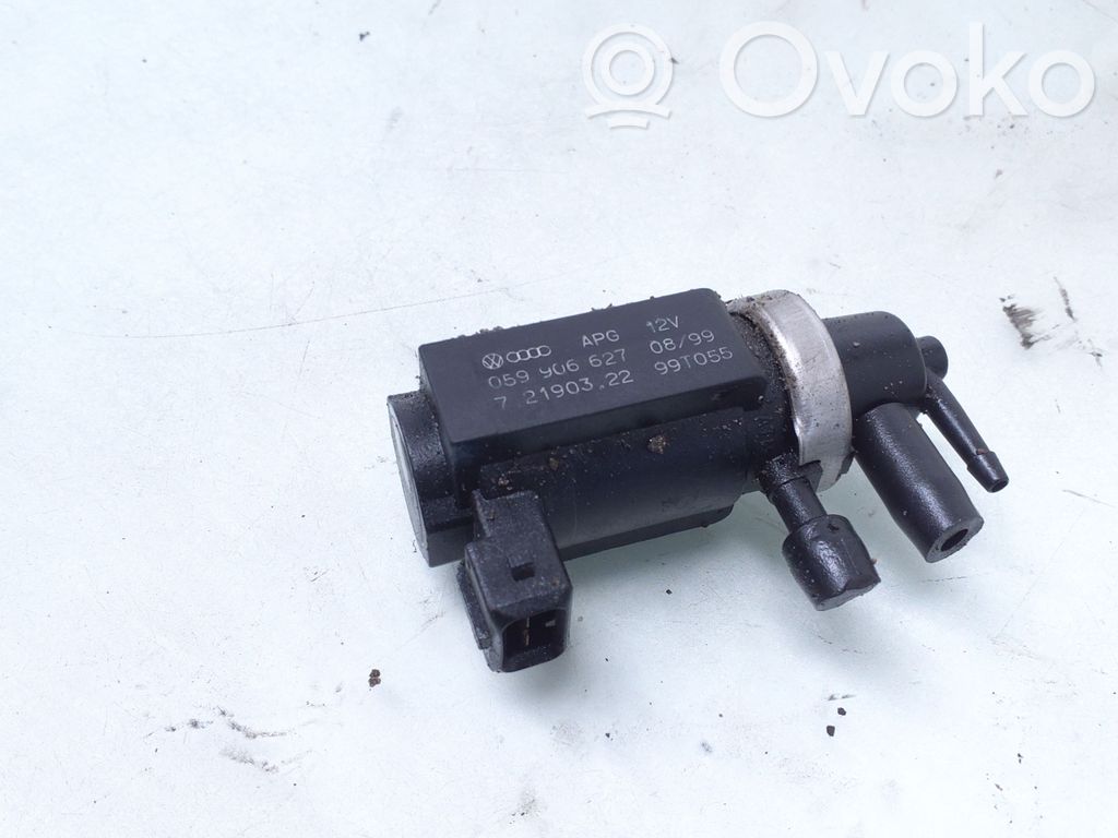Audi A6 S6 C5 4B Solenoid supapă turbosuflantă 