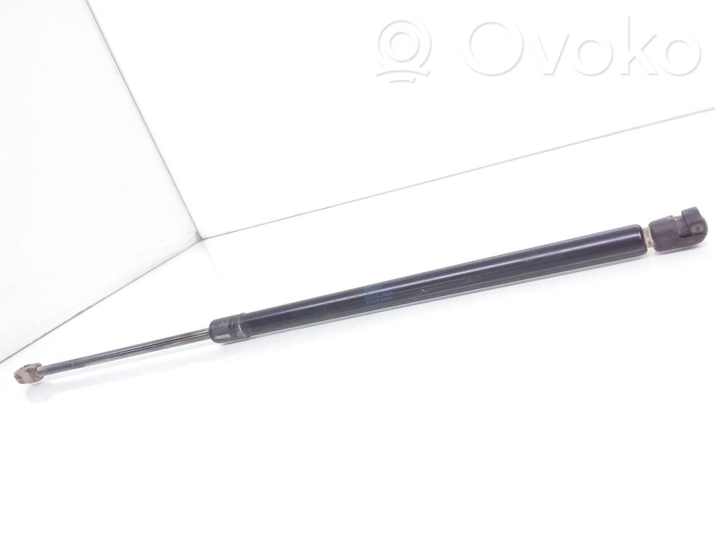 BMW 5 E60 E61 Tailgate/trunk strut/damper 