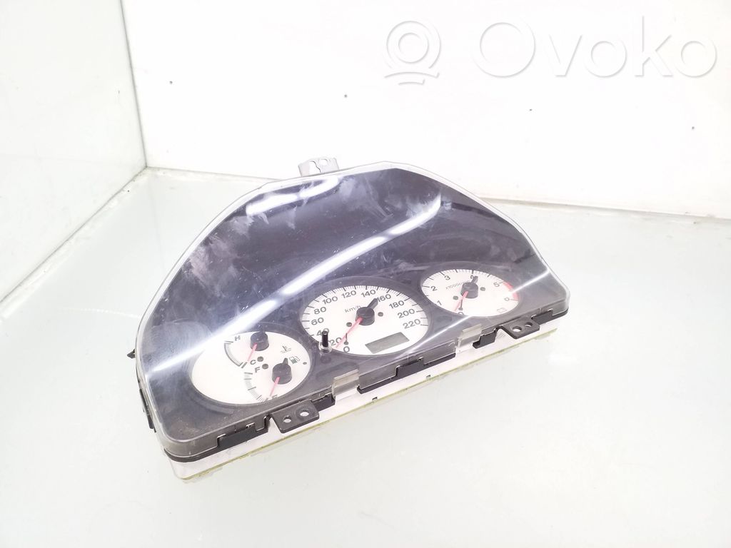 Mazda Premacy Speedometer (instrument cluster) 