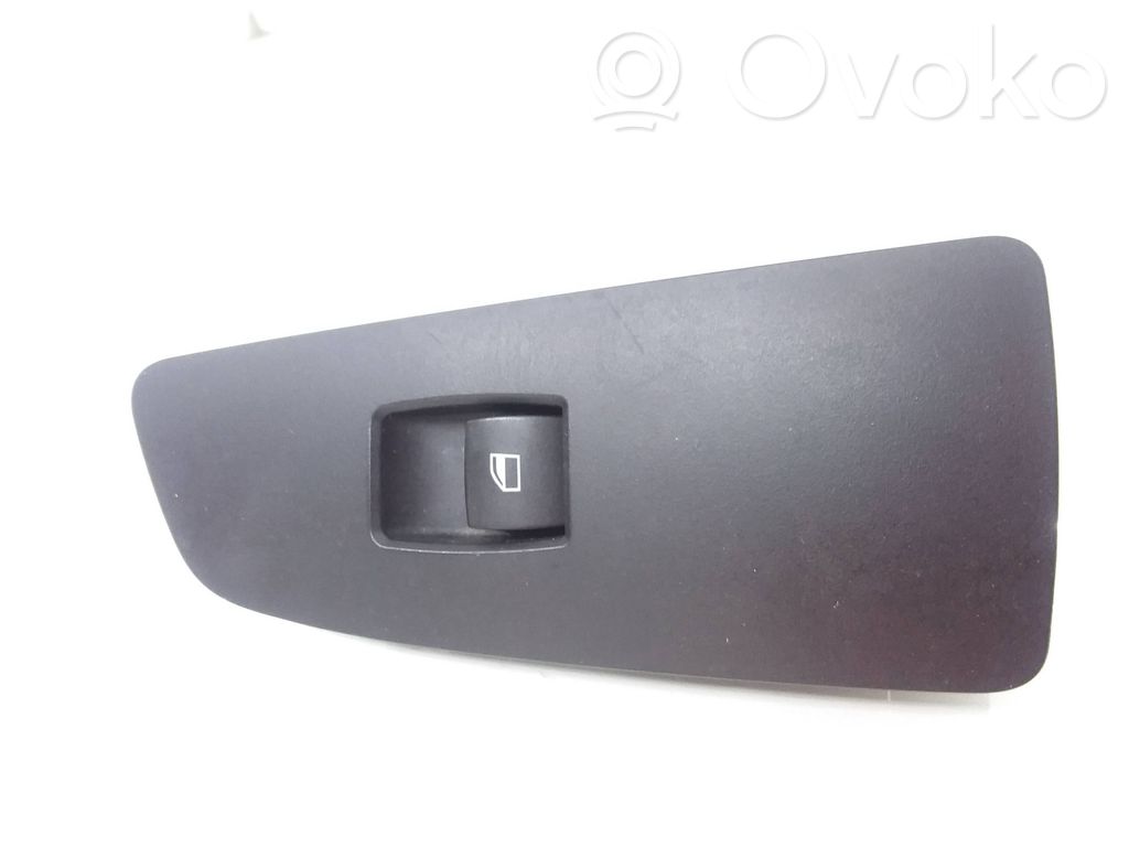 BMW 1 E81 E87 Electric window control switch 