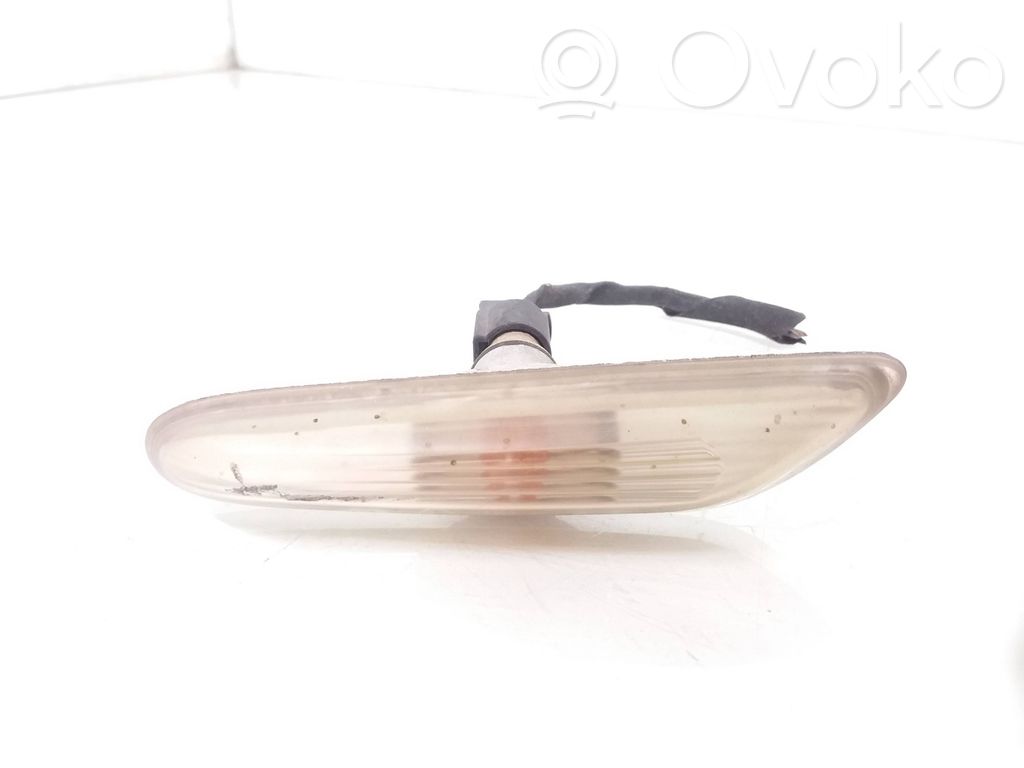 BMW 5 E60 E61 Front fender indicator light 