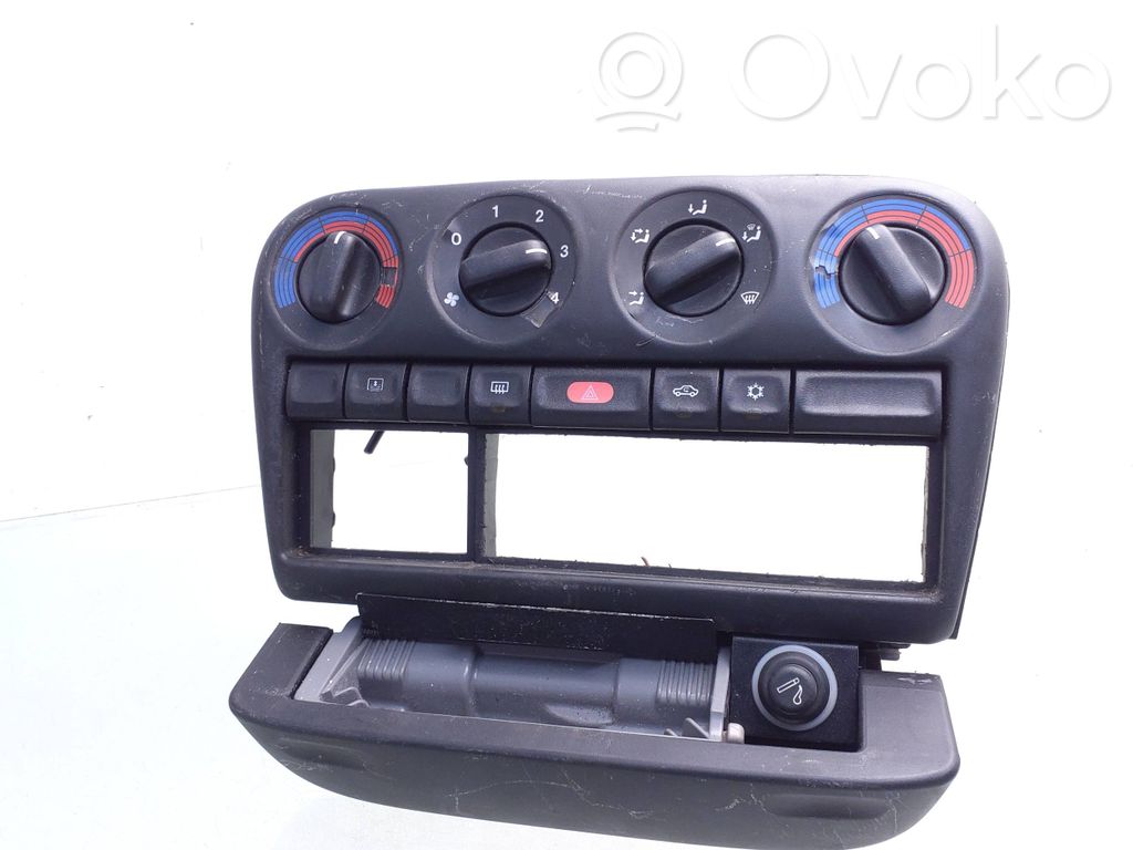 Opel Omega B1 Climate control unit 