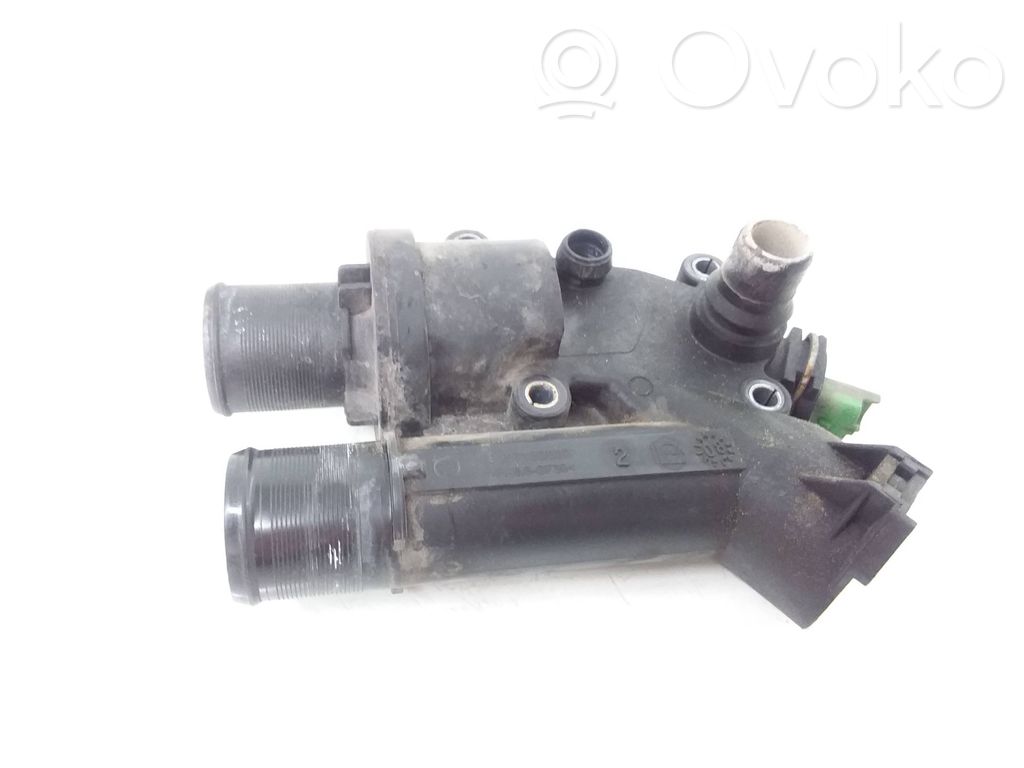 Land Rover Freelander 2 - LR2 Carcasa del termostato 