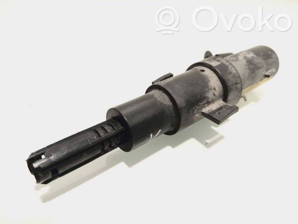 BMW 3 E46 Headlight washer spray nozzle 