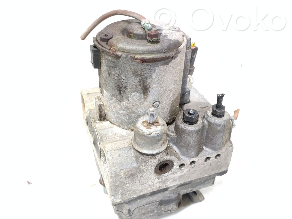 Audi A6 S6 C4 4A ABS bloks 