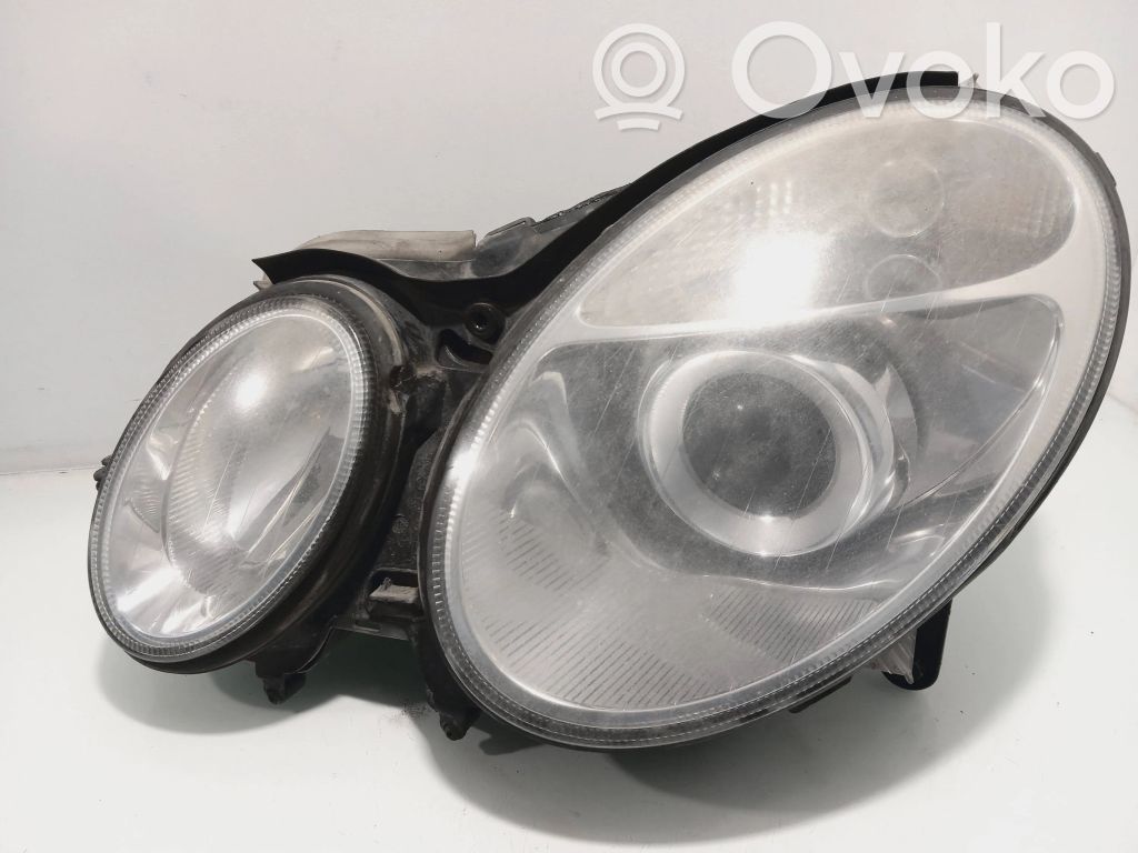 Mercedes-Benz E W211 Faro/fanale 