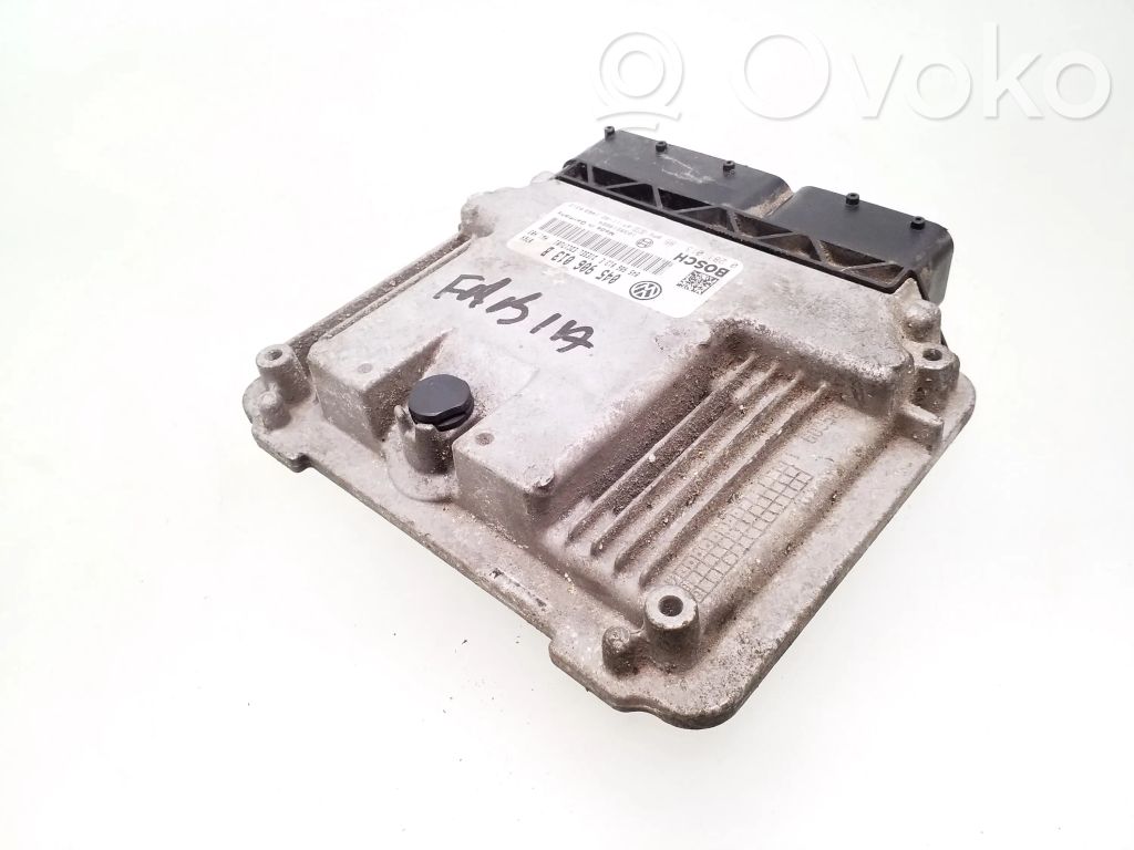 Engine control unit/module   045906013B,0281013185,EDC17U01,1039S19664