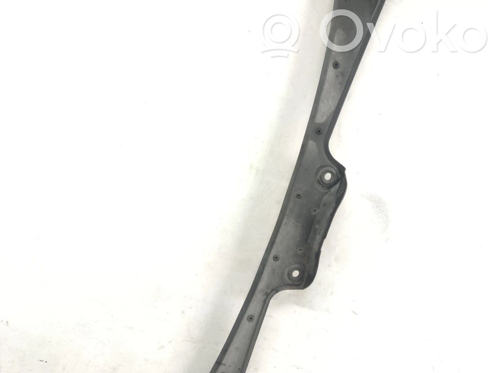 BMW 5 E60 E61 Wiper trim 