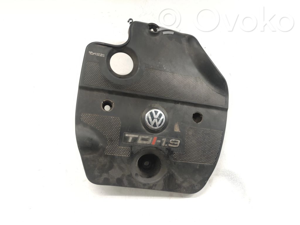 Volkswagen Golf IV Copri motore (rivestimento) 