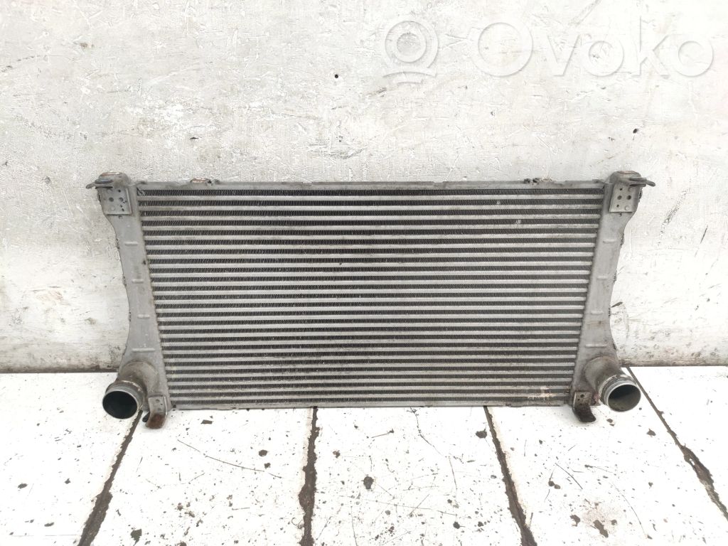 Toyota Auris 150 Chłodnica powietrza doładowującego / Intercooler 