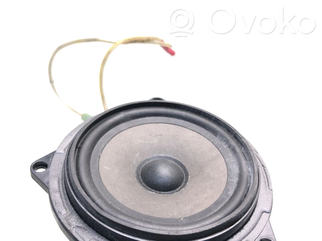 BMW 1 E81 E87 Altavoz de la puerta delantera 