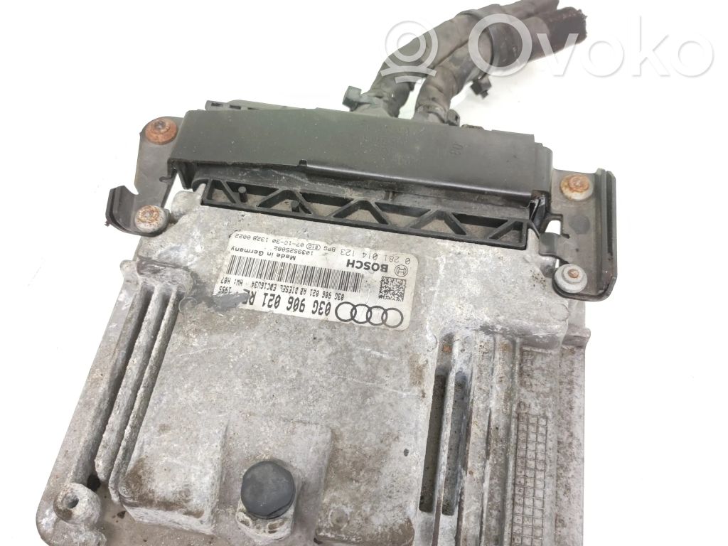 Audi A3 S3 8P Engine control unit/module 