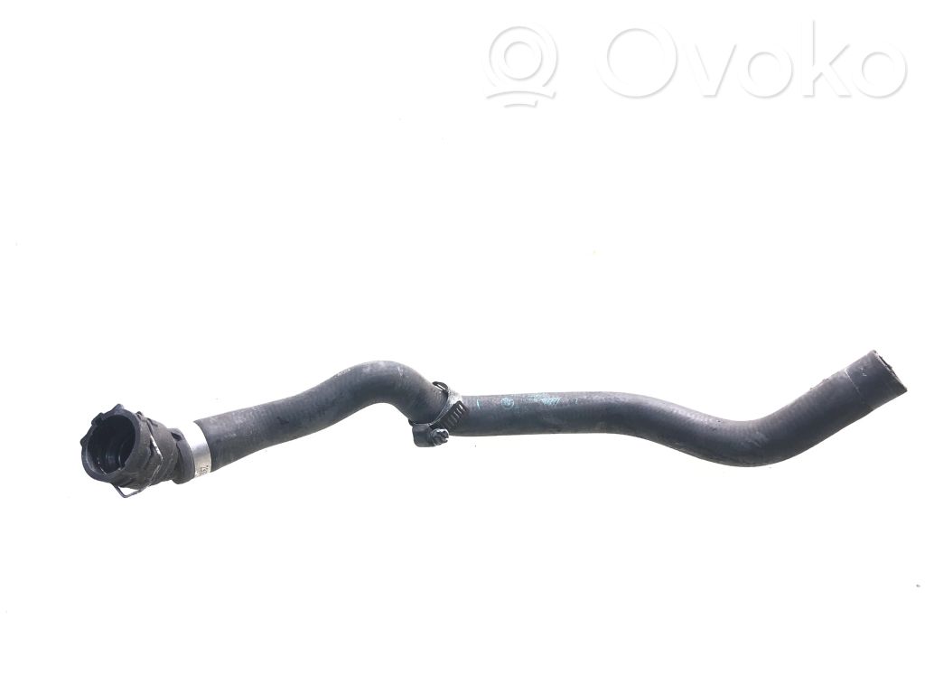BMW 1 E81 E87 Tubo flessibile del liquido di raffreddamento del motore