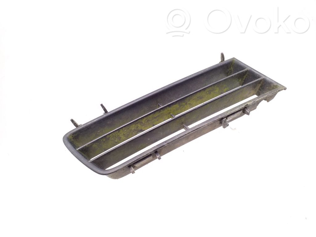 Saab 9-5 Front bumper lower grill 