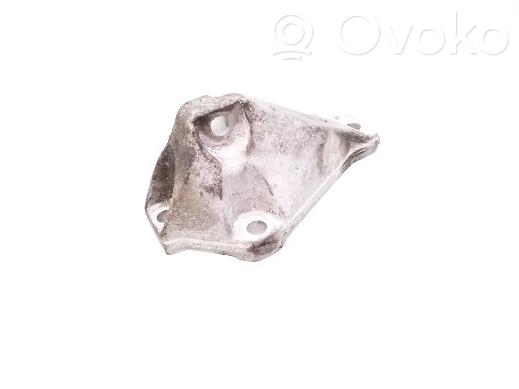 Support pompe injection à carburant   7804376,13517804376