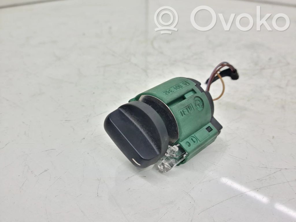 BMW 5 E39 Light switch 