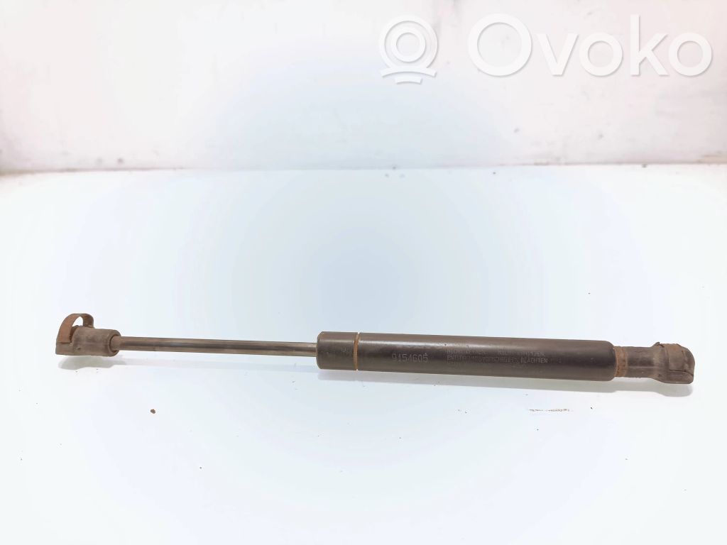 Konepellin kaasujousi   9154605