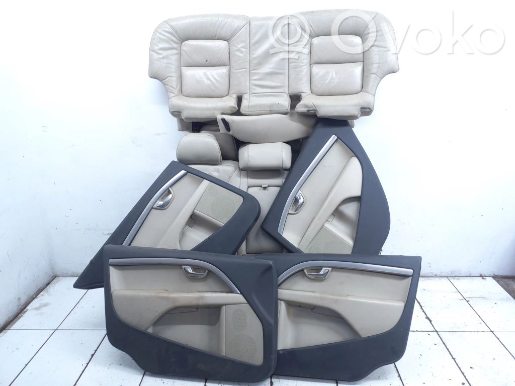 Volvo S80 Tapicerka / Komplet 