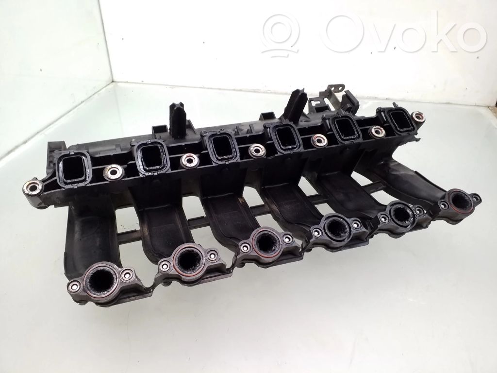 Intake manifold   7790700,11617790700,7790701,11617790701